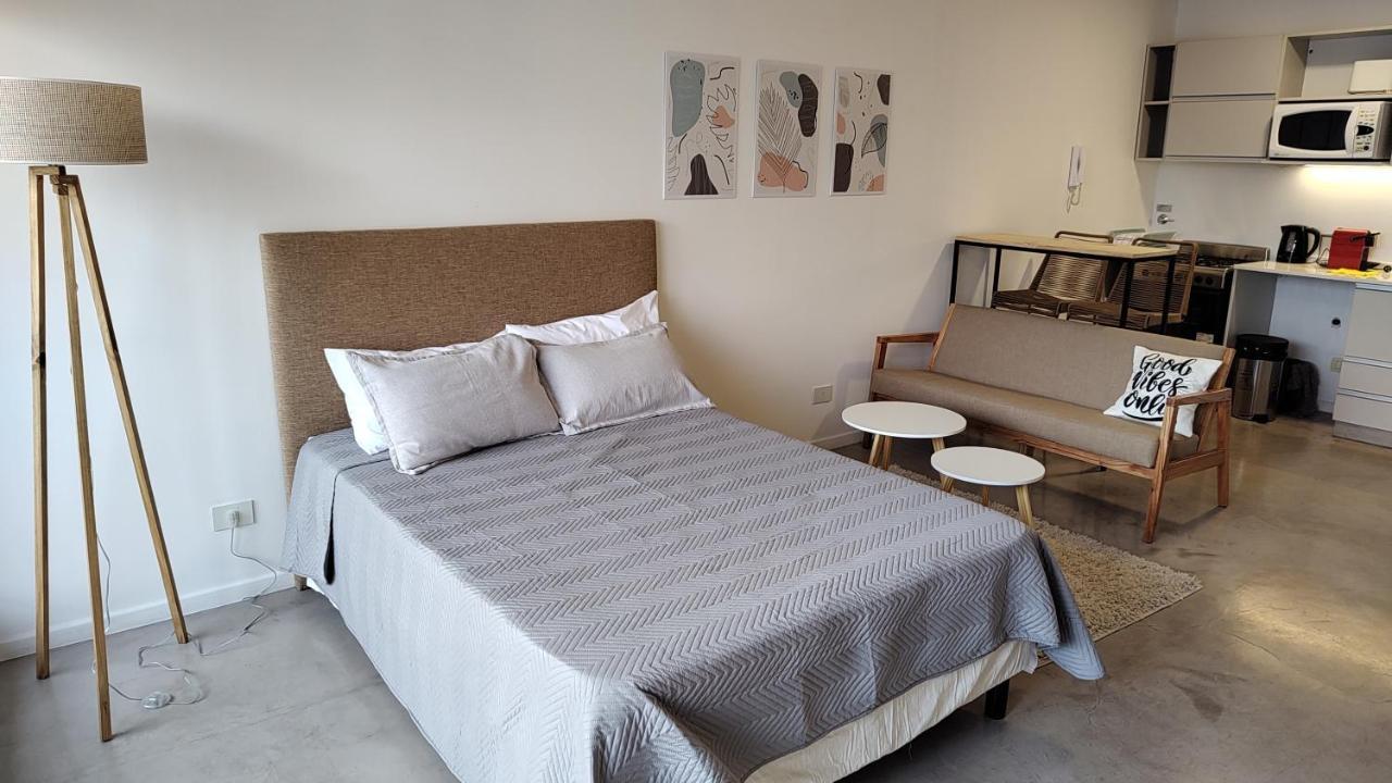 Lugar Ideal Con Pileta , Mucha Vida Alrededor Apartman Buenos Aires Kültér fotó